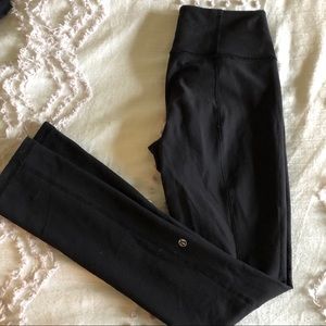 Lululemon Skinny Groove Pant
